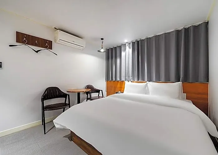 Jamsil Noblestay 2*